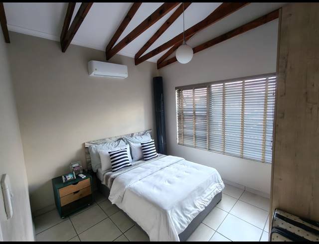 2 BEDROOM APARTMENT FOR SALE IN WATERKLOOF AH